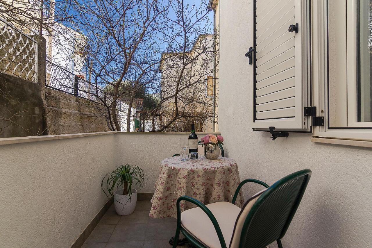 Erceg * Makarska